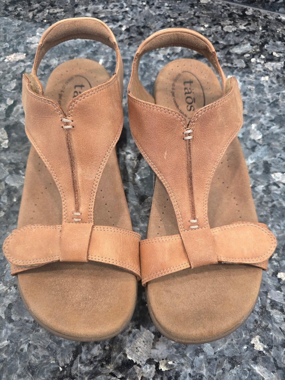 Taos 'The Show' Comfort leather Sandal - Picture 3 of 9